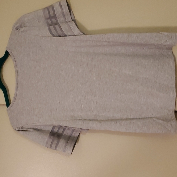 Ann Taylor Factory Gray Tee Size Small - Picture 4 of 4
